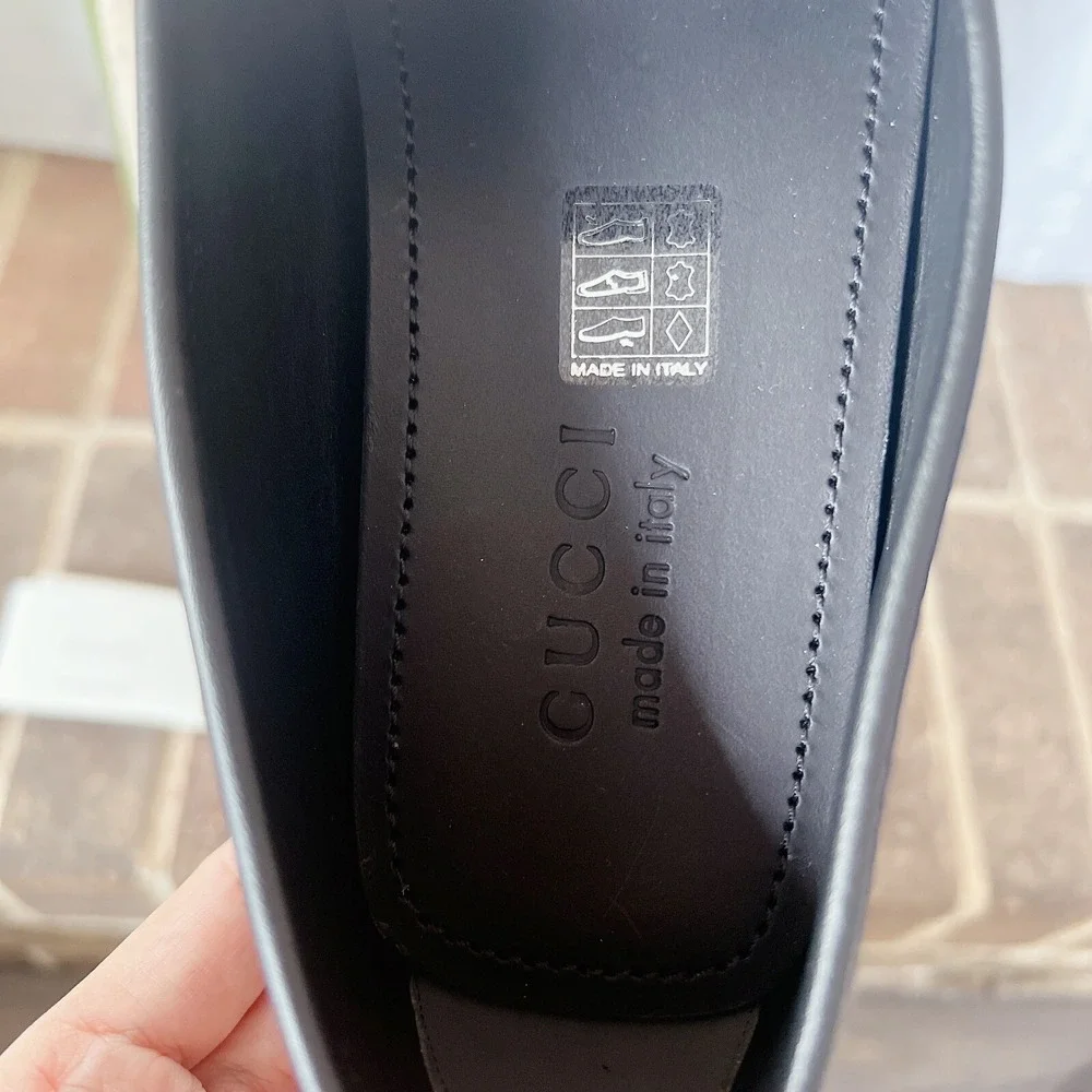 Gucci Signature Driver Supreme GG Black Debossed Leather Loafer Mens UK 7 US 7.5
